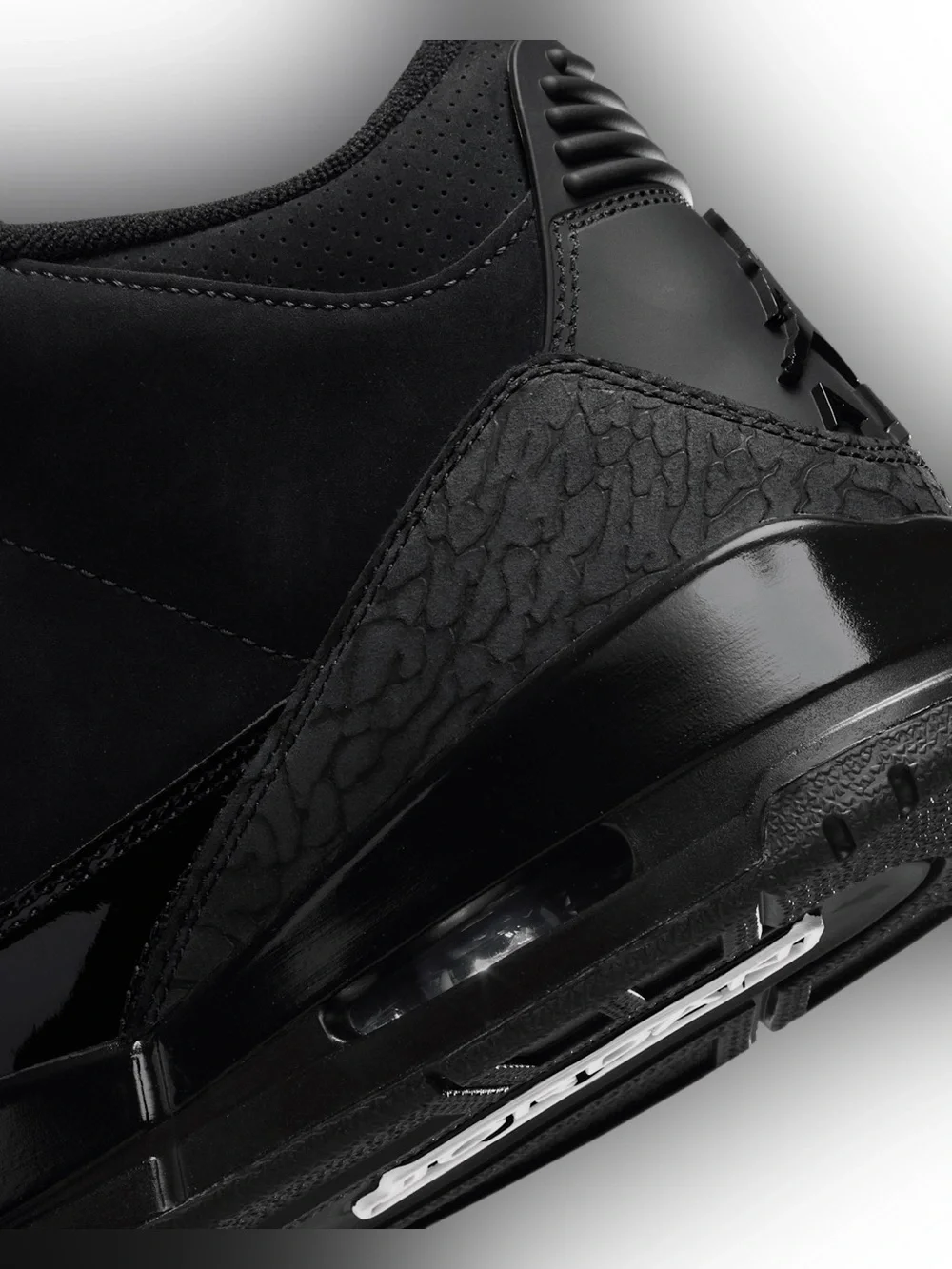 Air Jordan 3 Retro “Blackcat” -13M